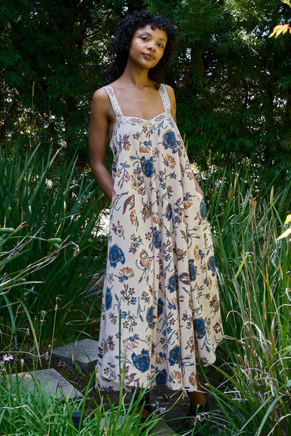 Aster Ribbon Tapestry Midi